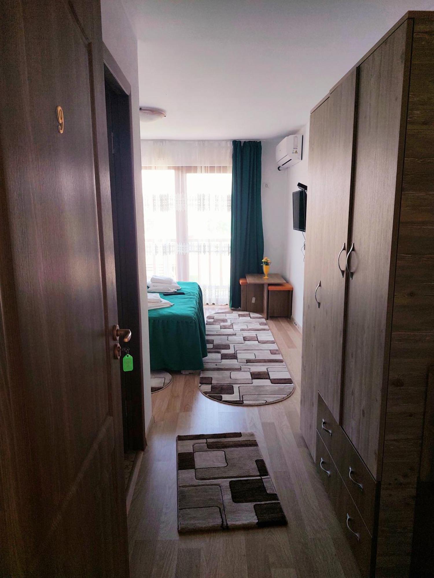 Pensiunea Paradiso Sarinasuf Экстерьер фото